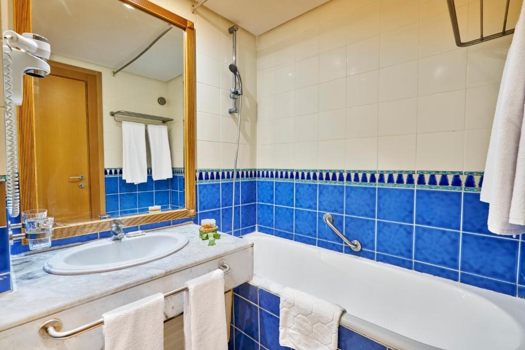 هتل نهراوس ریزورت اند تالاسو